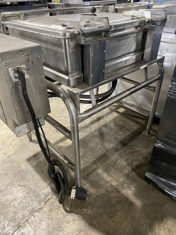 SWEET! Market Forge Commercial Electric Powered Tilted Braising Pan/Ultra Skillet! All Stainless Steel! On Legs! Model: 1000 SN: 131349 120/208V 60HZ 3 Phase - Image 4 of 8