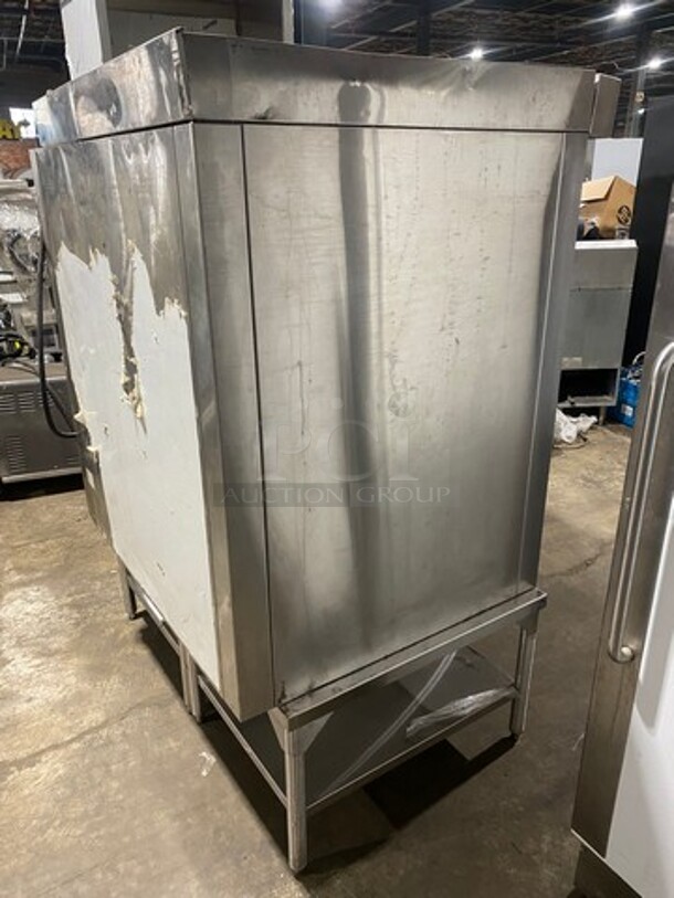 Baxter Commercial Electric Powered Mini Rotating Rack Oven! With 2 View Through Doors! Built In Pan Rack! On Equipment Stand! With Storage Space Underneath! All Stainless Steel! On Legs! Model: 0V300EM8 SN: 241007968 208V 60HZ 3 Phase - Image 4 of 11