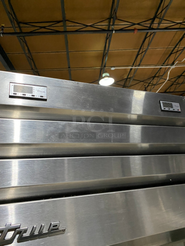 SWEET! LATE MODEL! True 2015 Commercial Reach In Refrigerator/Freezer Combo! With 2 Half Doors! All Stainless Steel! On Casters! Model: STG1DT2HS SN: 8612693 115V 60HZ 1 Phase - Image 8 of 10
