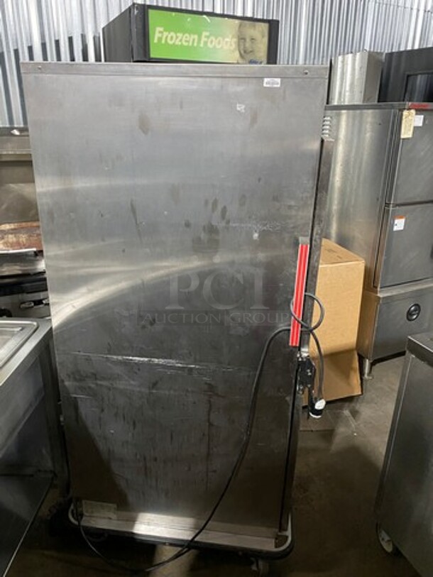 Vulcan Commercial Heated Holding Cabinet/ Food Warmer! All Stainless Steel! On Casters! WORKING WHEN REMOVED! Model: VBP151 SN: CF1000325 120V - Image 4 of 10