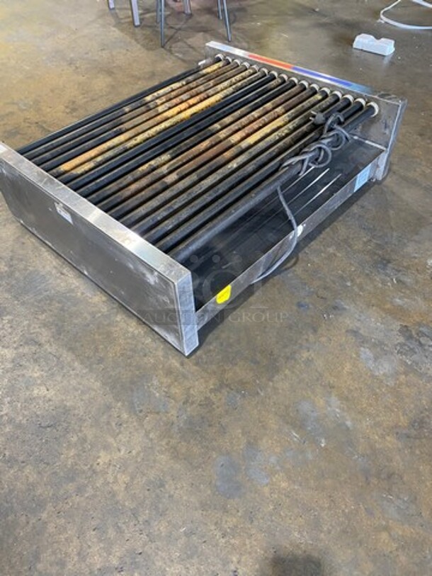 APW Wyott Commercial Countertop Hot Dog Roller Grill! All Stainless Steel! On Legs! Model: HRS755T SN: 8179619120006 208/240V 60HZ 1 Phase - Image 3 of 8