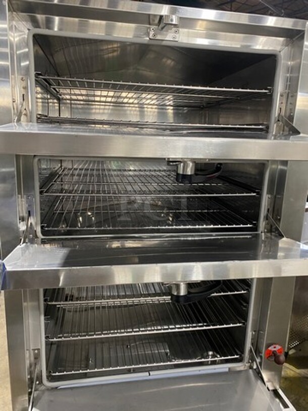 All Stainless Steel Commercial All Natural Gas Triple Deck Steamer! On Legs! - Image 5 of 9