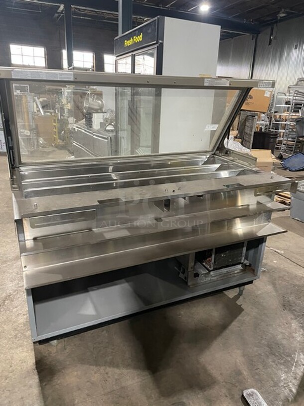 Duke SUB-CP-TC60 M Stainless Steel Commercial Subway Sandwich Make Line Prep Table w/ Sneeze Guard. 120 Volts, 1 Phase. - Image 4 of 9