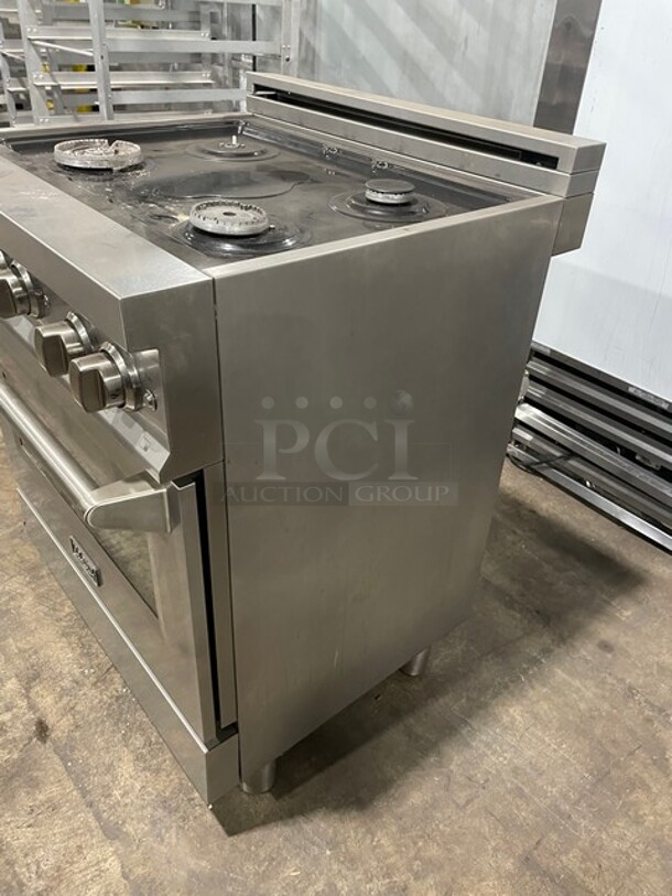 ZLine Natural Gas Powered 4 Burner Stove! All Stainless Steel! With Full Oven Underneath! On Legs! 120V! Model: RGS-30 SN: 20080776039! - Image 2 of 10