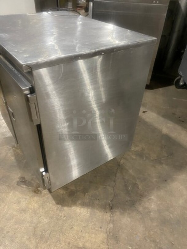 FWE Commercial 2 Door Food Warming/Holding Cabinet! All Stainless Steel! On Casters! Model: HLC16CHP SN: 144165703 120V 1 Phase - Image 2 of 9