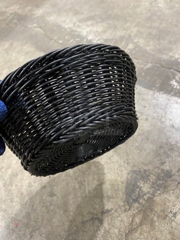 ALL ONE MONEY! MISCELLANEOUS! Includes Multi-Purpose Use Woven Baskets And More! - Image 5 of 6