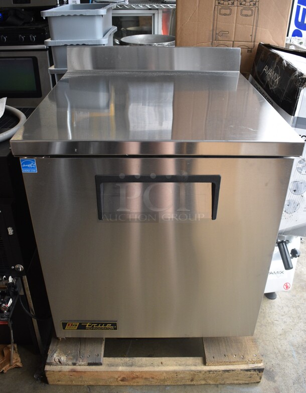 BRAND NEW IN BOX! True Model TWT-27 ENERGY STAR Stainless Steel Commercial Single Door Work Top Cooler. comes w/ Commercial Casters and Poly Coated Rack. 115 Volts, 1 Phase. 27.5x30x36. Tested and Working!
