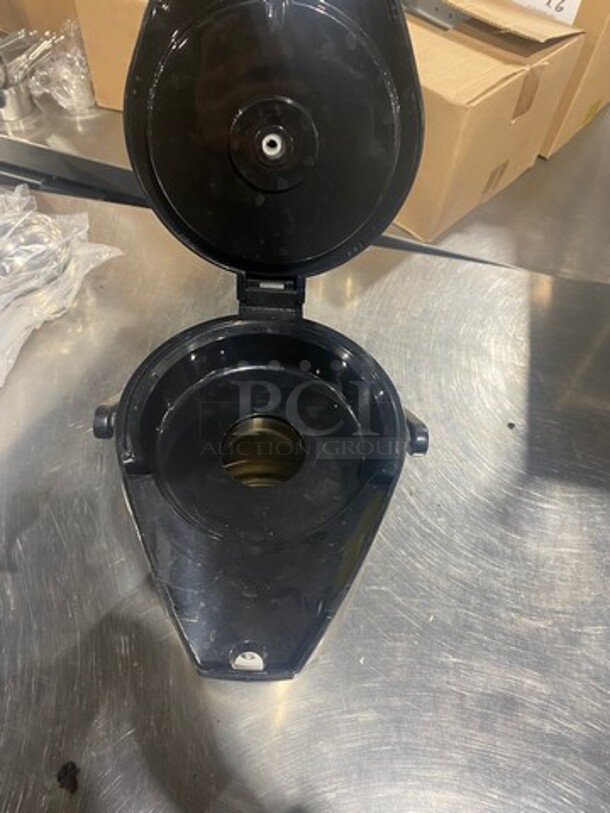 Bunn Commercial Countertop Coffee Dispenser! Stainless Steel Body! - Image 7 of 9