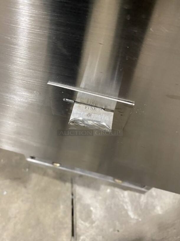 Norlake Counter Top All Stainless Steel Ice Crusher W/Hopper! Model N14CRSS-A Serial 15091153! 120V 1 Phase! - Image 6 of 9