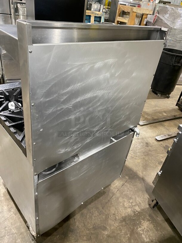 GREAT! Southbend Commercial Natural Gas Powered 6 Burner Stove! With full Sized Oven Underneath! With Backsplash & Overhead Salamander Shelf! All Stainless Steel! With Metal Oven Racks! On Legs! Model: 4361D SN: 11A17770! - Image 3 of 10