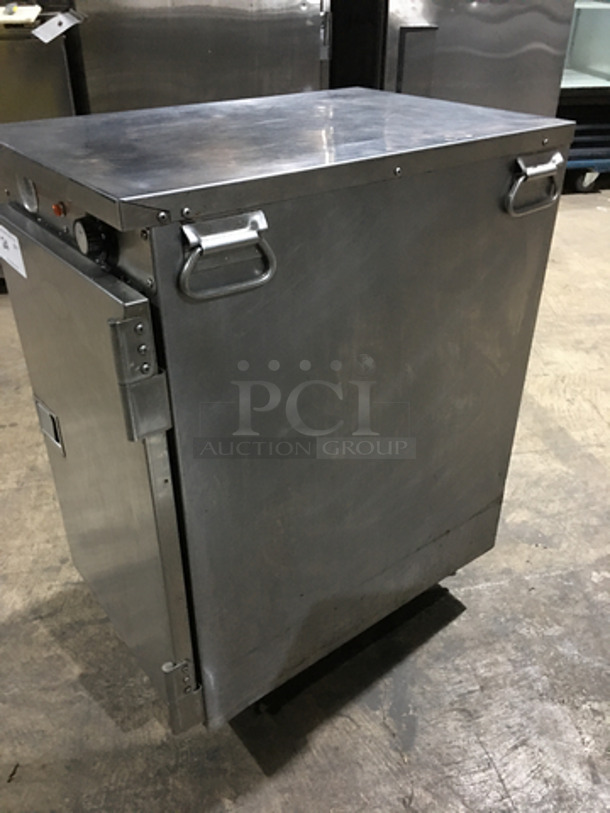 FWE Commercial Single Door Food Holder/Warmer Cabinet! All Stainless Steel! On Casters! Model: HLC-8 120V 60HZ 1 Phase - Image 2 of 8