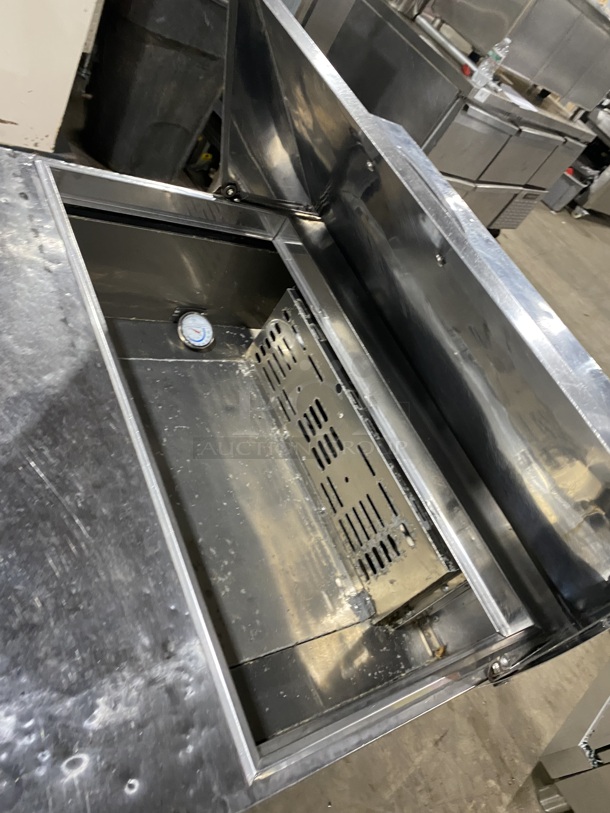 TURBOAIR Stainless Steel Commercial Sandwich Salad/Prep Table! On Casters! Model MST-28 115V/60Hz - Image 8 of 9