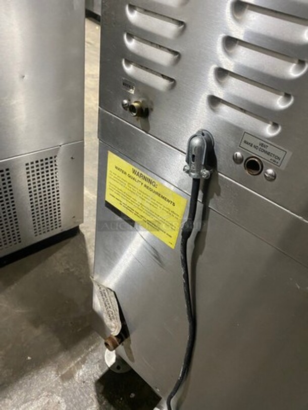 Market Forge Commercial Natural Gas Powered Single Cabinet Steamer! All Stainless Steel! On Legs! Model: ETP5G SN: 7623611CC5517 - Image 8 of 11