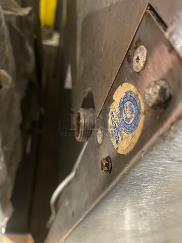 Vulcan Commerical Natural Gas Powered 10 Burner Stove! With Raised Back Splash And Salamander Shelf! With 2 Oven Underneath! All Stainless Steel! On Legs! - Image 11 of 11