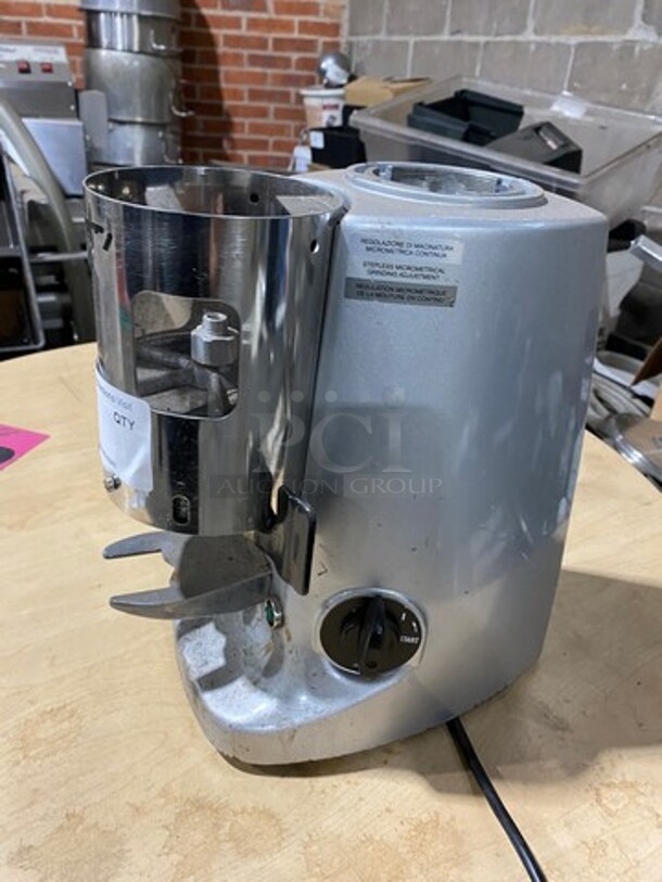 Mazzer Luigi Commercial Countertop Coffee Bean Grinder! Stainless Steel Body! Model: SUPERJOLLYAUT SN: 0602520 220/230V - Image 2 of 11