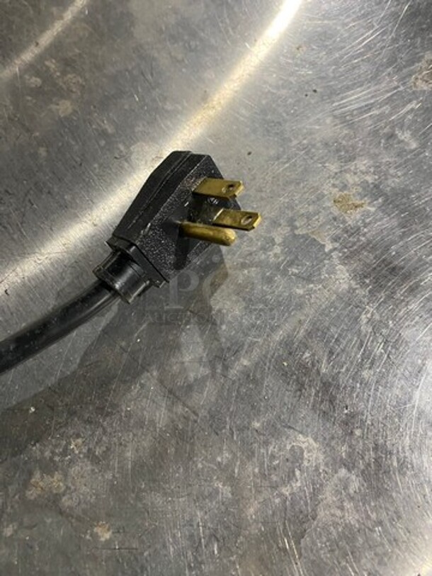 Hoshizaki Commercial Single Door Lowboy/Worktop Cooler! All Stainless Steel! Model: CRMR27LP SN: G50530A 115V 60HZ 1 Phase - Image 7 of 7