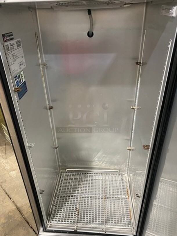 True Single Door Commercial Refrigerator! All Stainless Steel! Model T12HC Serial 9932023! 115V 1Phase! - Image 5 of 8