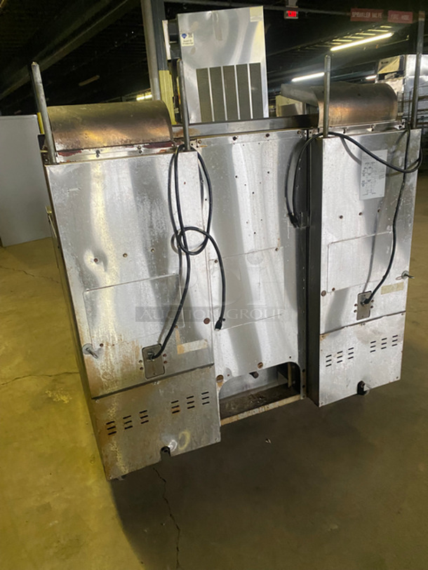 Frymaster Commercial Electric Powered 3 Bay Deep Fat Fryer! With Oil Filter System! With Fryer Covers! All Stainless Steel! On Casters! SN: 0012GI0054 110/120V 60HZ 1 Phase - Image 3 of 12