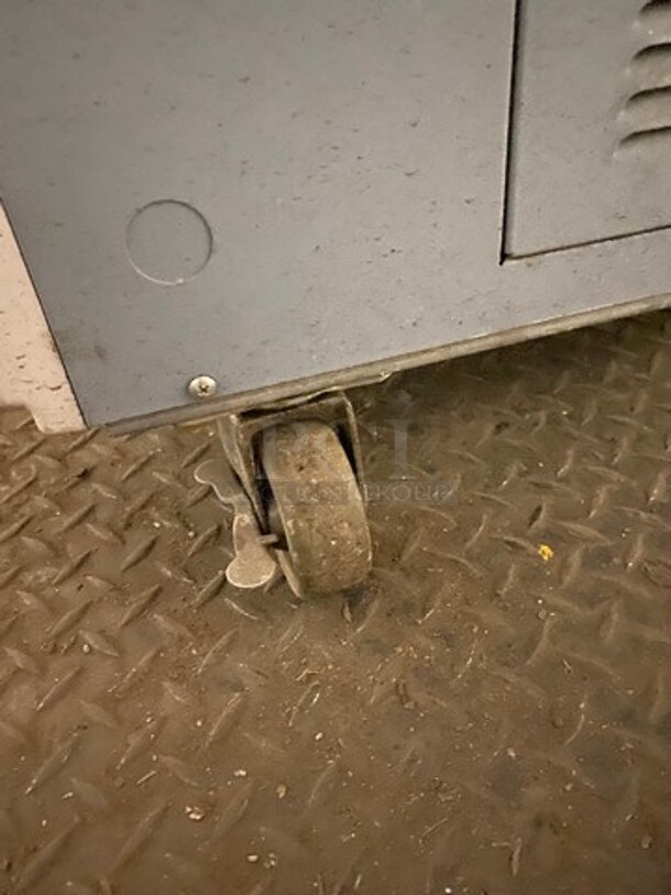 MovinCool Portable Air Conditioner! On Casters! - Image 9 of 9