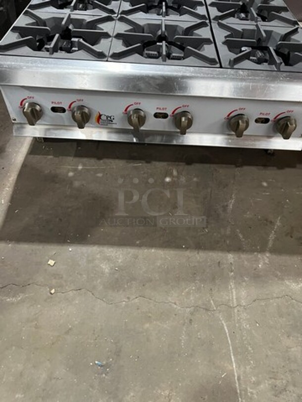 WOW! CPG Commercial Countertop Natural Gas Powered 6 Burner Range! All Stainless Steel! On Legs! - Image 4 of 6