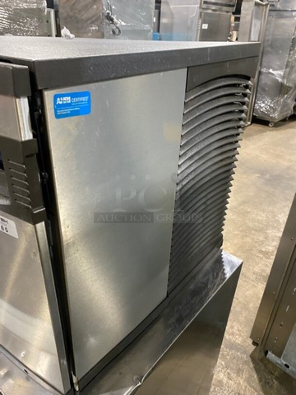 Manitowoc Commercial Ice Maker Machine Head! All Stainless Steel! Model: IY0524A161 SN: 110179451 115V 60HZ 1 Phase - Image 5 of 7