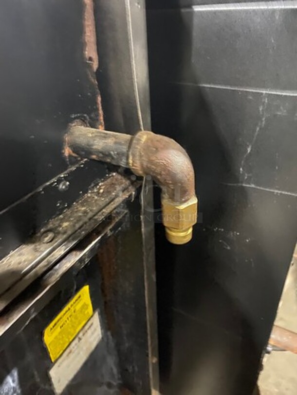 Commercial Natural Gas Powered Char Broiler Grill! With Oven Underneath! All Stainless Steel! On Small Legs! - Image 8 of 8