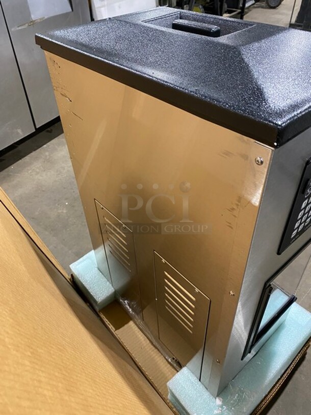 NEW IN BOX! BendTec Stainless Steel Countertop Commercial Blender! MODEL BDI503NARROW SN:BD10320123 120V - Image 4 of 11