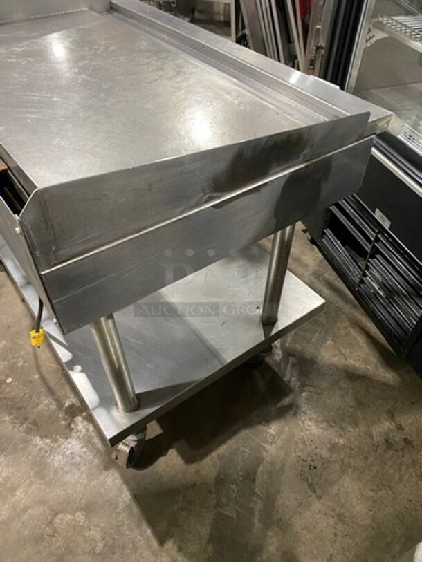 Vulcan Hart Commercial Natural Gas Powered Flat Top Griddle! With Back And Side Splashes! On Equipment Stand! All Stainless Steel! On Casters! Model: 48RRGCKR1 SN: 650097965 - Image 4 of 9