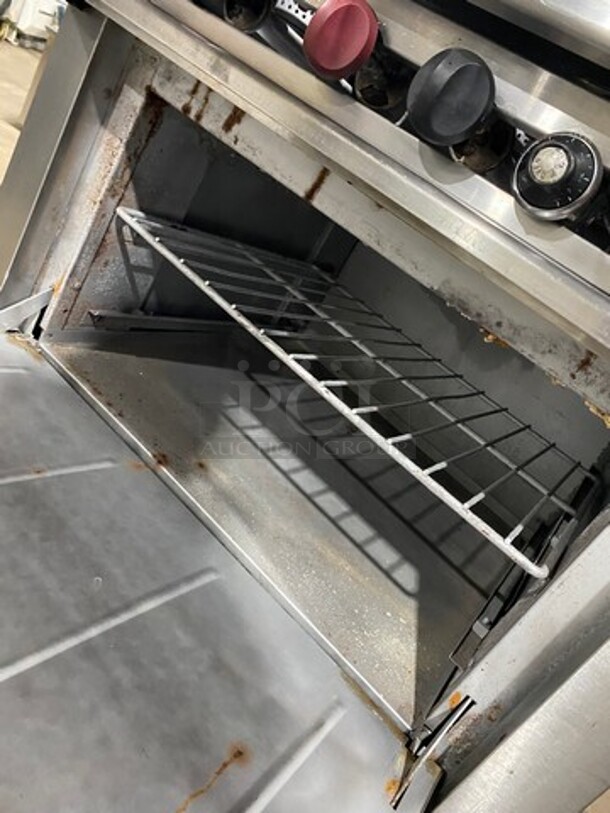 Nice! 2016 Therma Tek Natural Gas Powered 6 Burner Range! With Full Size Oven Underneath! With Raised Back Splash! Model TMD36-6-1N! On Commercial Casters! Working When Removed! - Image 7 of 10