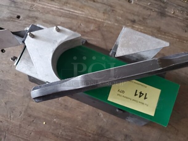 Vegetable Cutter  - Image 3 of 4