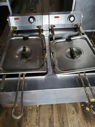 APW Countertop DUO Electric Fryer 208-240Volts 24X24X12