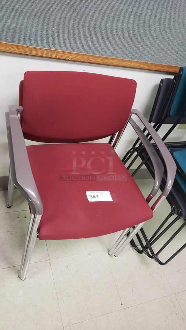 Lot of 2 Chairs

(Location 2)