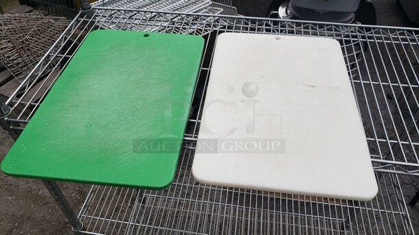 Lot of 2 Cutting Boards
