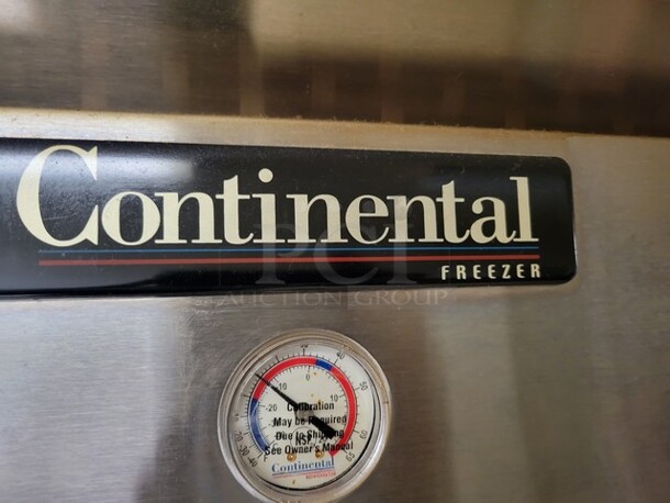 Continental Solid Door Reach-In Freezer!  - Image 3 of 8