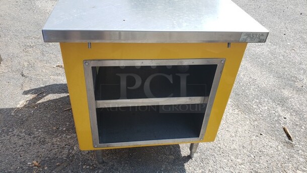 Delfield KC-28-NU - Solid Top Serving Counter! - Image 3 of 5