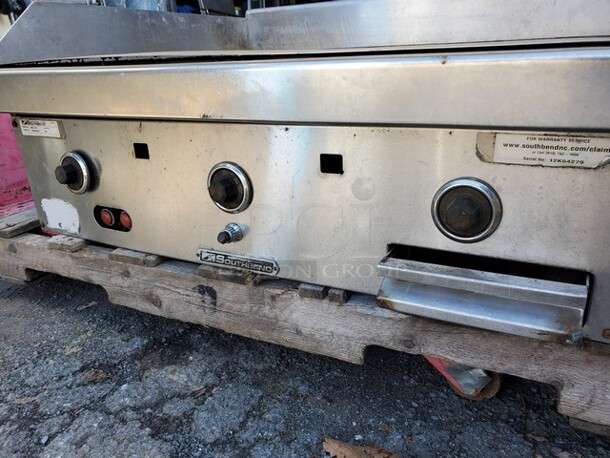 Southbend  HDG-36  Natural Gas 36" Countertop Griddle!! - Image 3 of 6