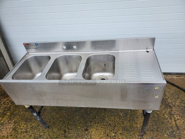 EAGLE 3 Compartment Bar Sink 48"X18"X30" - Image 2 of 2