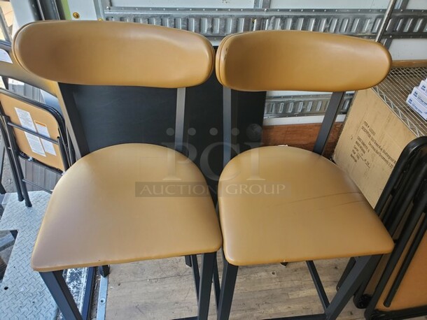 Lot of 2 Barstools - Image 2 of 3