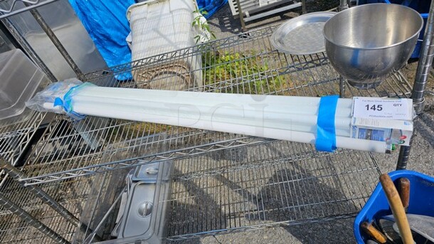 One Lot of Philips Rendering Lamps - Image 1 of 3