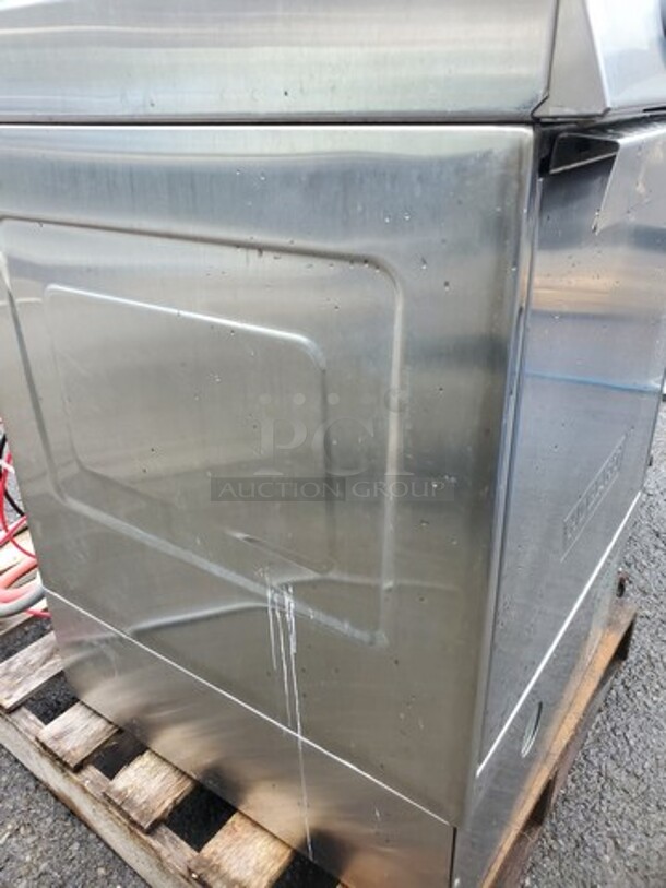 Hobart Dishwashing Machine
120 V
Good Working Condition - Image 6 of 7