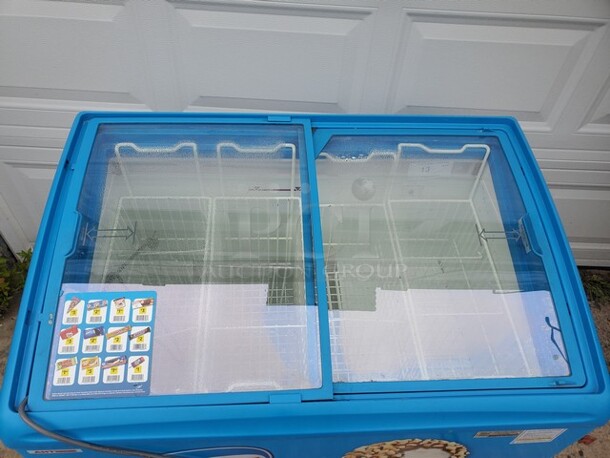 Ice Cream Freezer
Good Working Condition
On Casters - Image 3 of 7