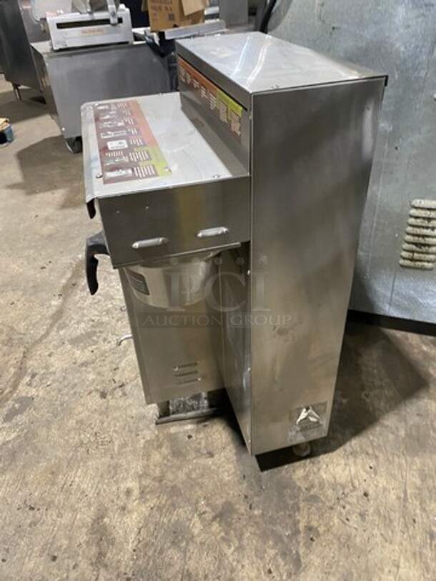 Fetco Commercial Countertop Dual Side Coffee Brewer! All Stainless Steel! On Legs! Model: CBS2052 SN: 370110030930B 120/208/240V 60HZ 1/3 Phase - Image 3 of 10