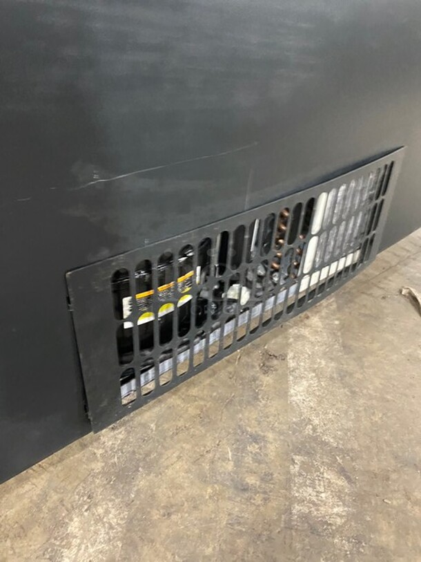 Nice! Structural Concepts Starbucks Style Refrigerated Open Grab-N-Go Display Case With Glass Enclosed Merchandiser Showcase On Top! Model SBZ665DR! 220V 1 Phase!
 - Image 6 of 8