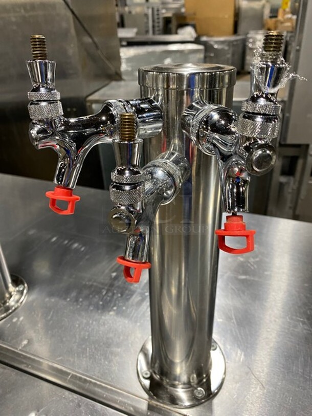 True Commercial Refrigerated Dual Tower Kegerator! With 2 Door Storage Space Underneath! Model: TDD3 SN: 3620418 115V 1PH - Image 6 of 11