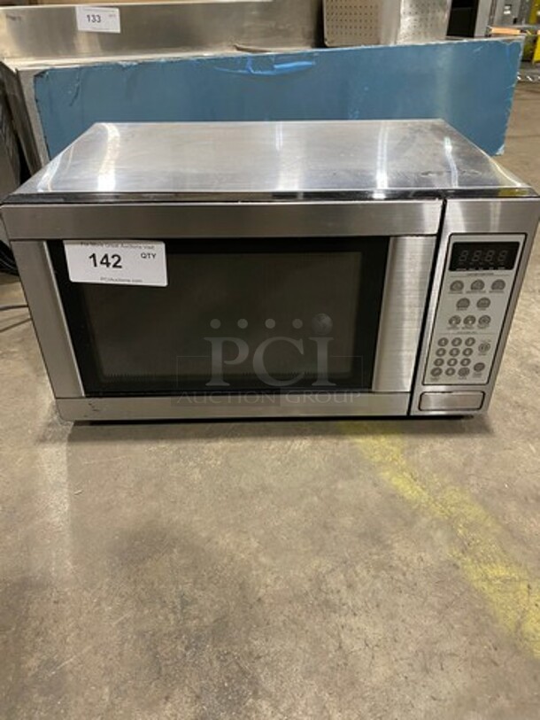 General Electric Countertop Microwave Oven! Model: JES1142SJ06 - Image 1 of 6
