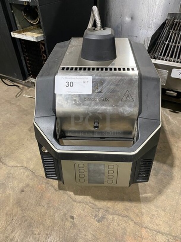 GREAT! LATE MODEL 2018! Electrolux Commercial Countertop Electric Powered Infared Flat Press! With Digital Controls! Stainless Steel Body! On Small Legs! Model: HSPP2RPRS SN: 81210010 208V 60HZ 1 Phase