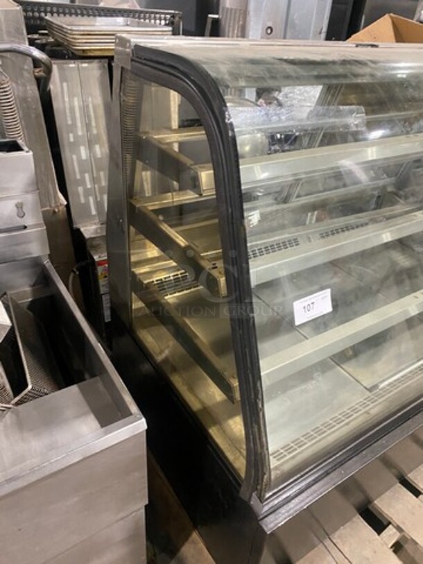 Federal Commercial Refrigerated Deli/Bakery Display Case! With Slanted Front Glass! With Sliding Glass Rear Access Doors! - Image 3 of 6