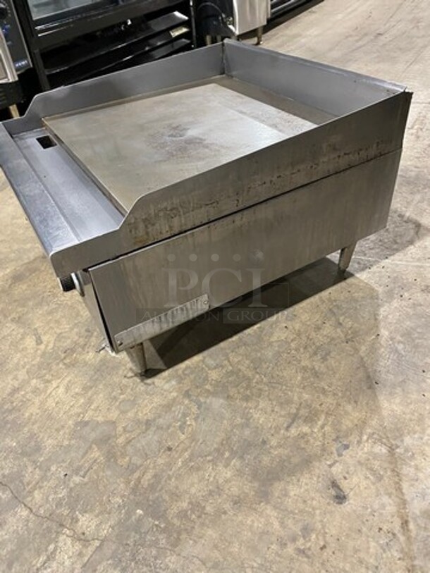 Vulcan Commercial Countertop Flat Top Griddle! With Back And Side Splashes! All Stainless Steel! On Legs! - Image 2 of 8