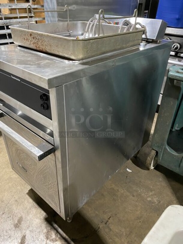 Toastmaster Electric Powered Pasta Cooker! With Single Drawer Space Underneath! All Stainless Steel! On Legs! - Image 2 of 9
