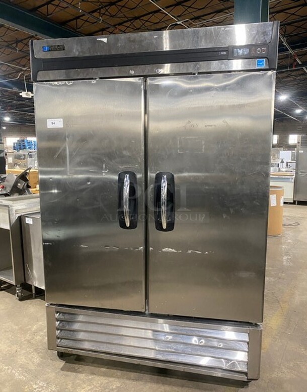 Master Bilt Commercial 2 Door Reach In Refrigerator! With Poly Coated Racks! All Stainless Steel! On Casters! MODEL F49S SN: 15020098 115V 1PH 
